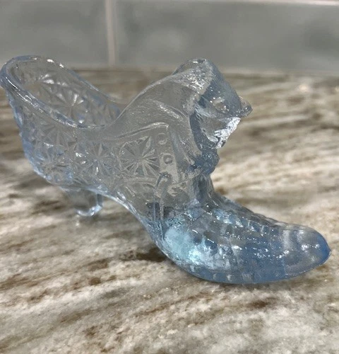 Vintage Fenton Art Glass Blue Lagoon Daisy And Button Cat Head Shoe