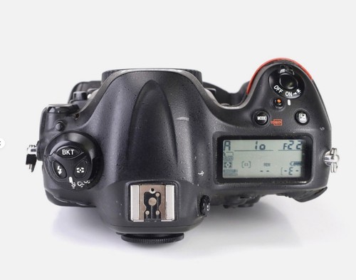 Nikon D4 Camera Body Shutter 120 K Boxed Battery & Charger - Picture 7 of 10