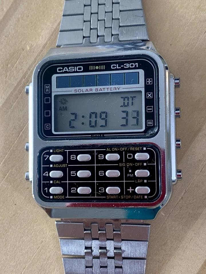 Casio CL-301 Solar Calculator Watch Vintage Rare No Beep Chipped Crystal - Image 3 of 4