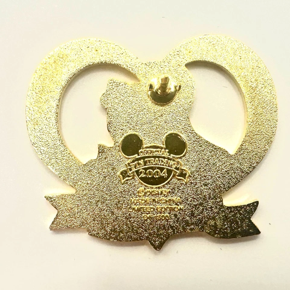 Disney - Aurora y Príncipe Felipe - Pin Esmaltado - LE 1500 - Día de San Valentín 2004 Foto 3 de 3