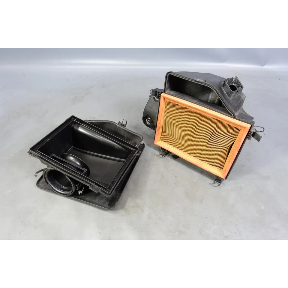 Silenciador de admisión de carcasa de filtro de aire BMW E46 serie 3 2,5 L X3 2001-2006 usado OEM Foto 3 de 4