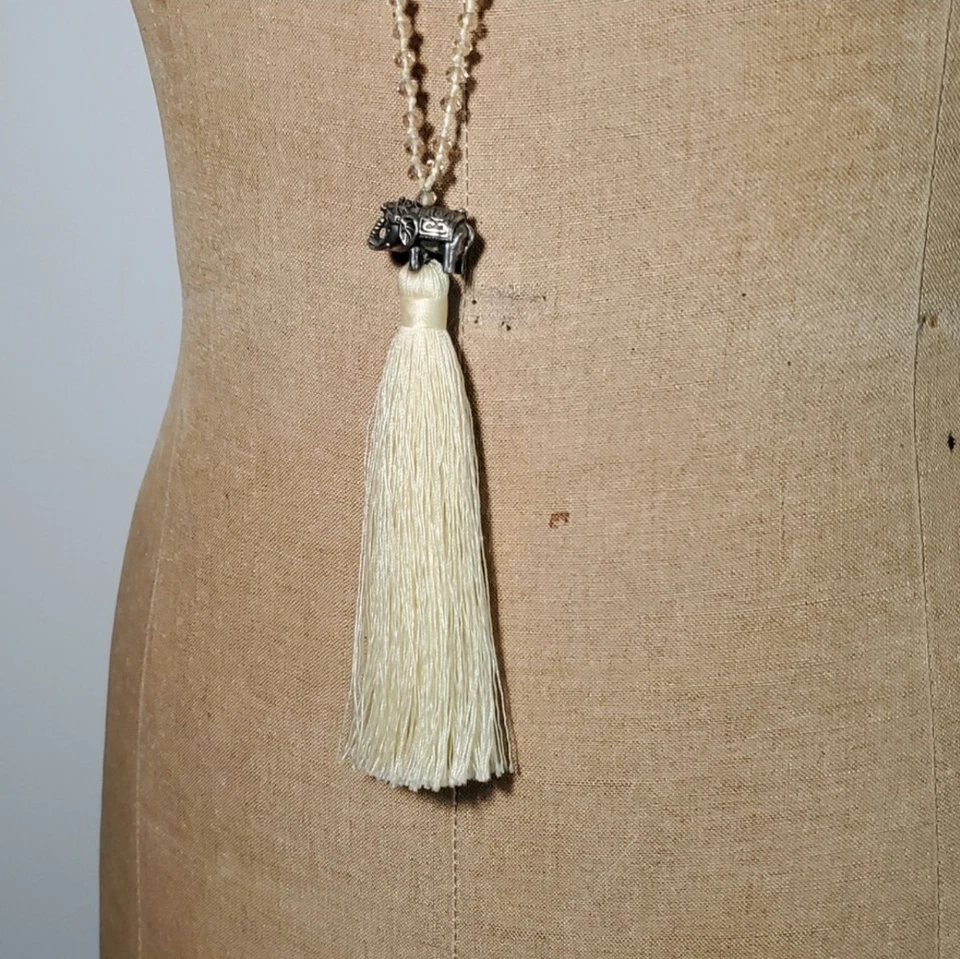 Zacasha 38" Tassel Necklace India Elephant Faceted Glass Beaded Hand Knotted - Image 4 of 4