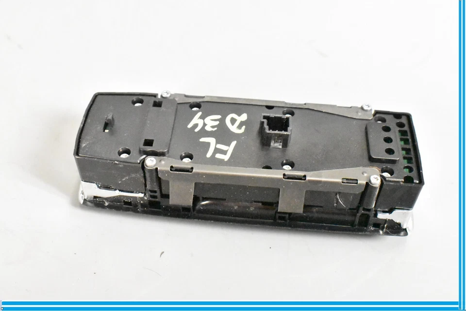 Interruptor de controle de janela driver Mercedes Benz CLA 250 Master LH 2016 A1669054300 - Imagem 4 de 4