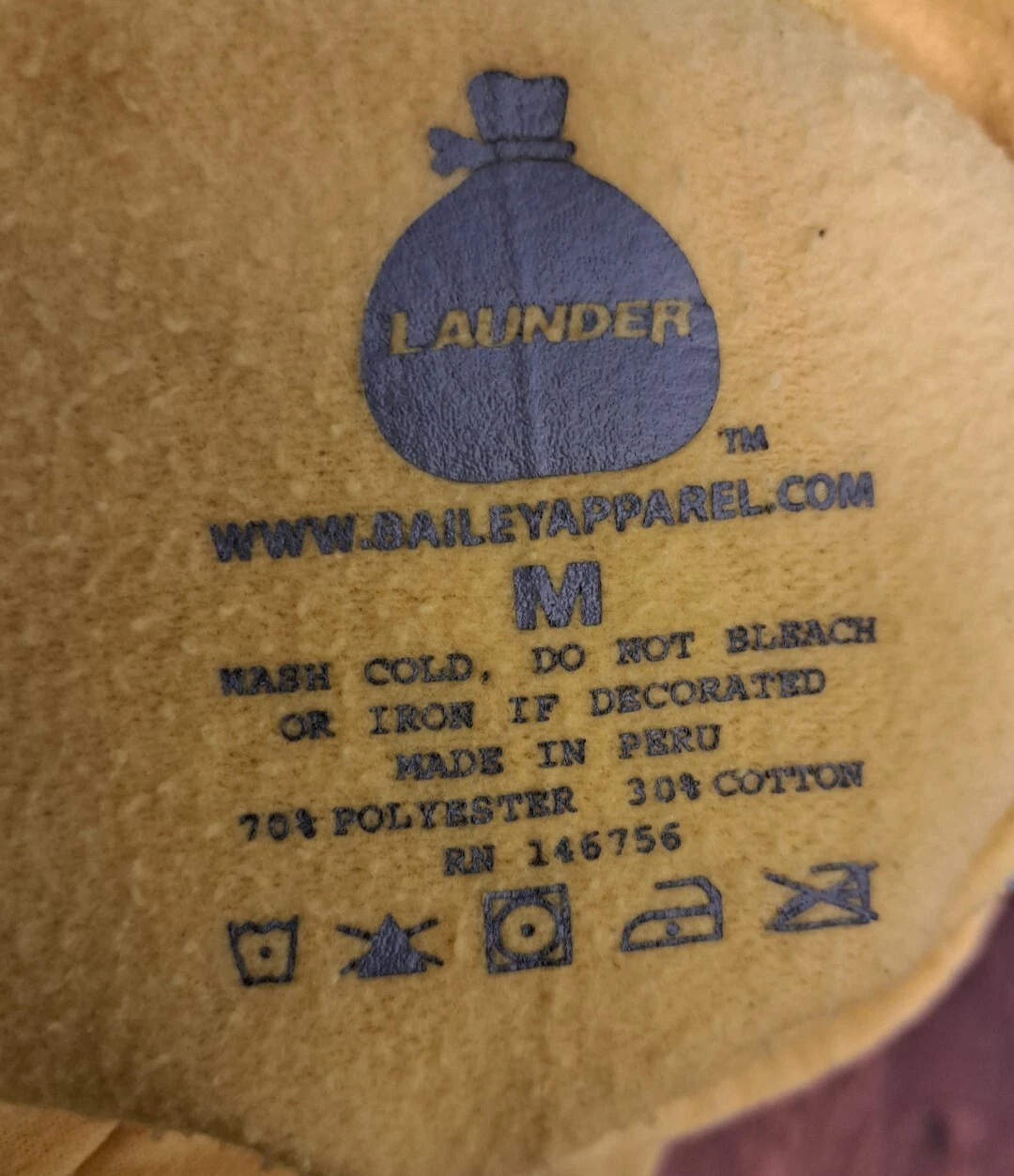 VETEMENTS Felpa con cappuccio gialla Bailey Abbigliamento Legend con orso da basket