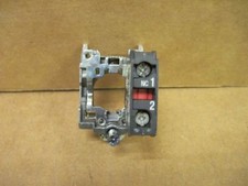 Schneider Electric ZB4BZ102 Switch 22mm MOUNTING BASE 1 N.C. Contact Block