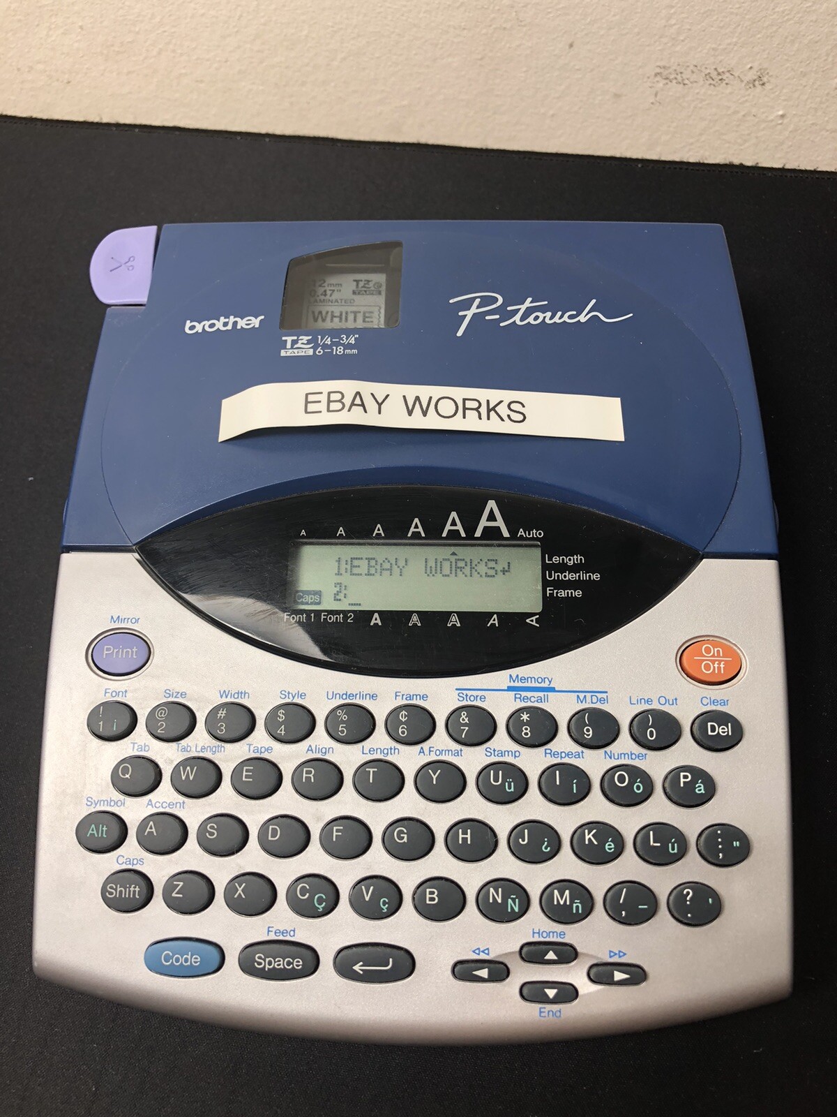 Brother PT-1800/1810 Label Maker with TZ Tapes 1/4-3/4 inch 6-18mm White-image