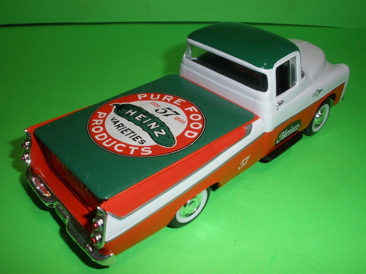 Matchbox 1957 Dodge Sweptside Pickup – 1:64 Maßstab – Metalldruckguss – Retro LKW – Sammlerfahrzeug Für Erwachsene & Kinder