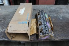 Nos Oem Gm Chevrolet Cylinder Head 8-305 5.0l Fits 1978-1986 Small Block Chevy