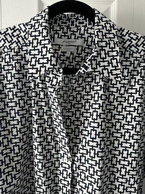 Foxcroft Wrinkle Free Dark Navy Geometric Button Down Blouse Size XXL 2XL