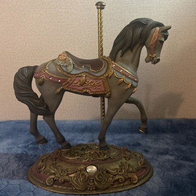 Willitts Designs Carousel Classics Outside Row Stander w Cherub #1772of 9500