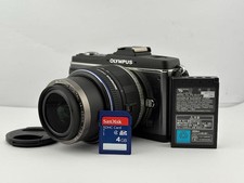 Excellent Condition Olympus PEN E P2 Lens Kit Includes Battery SD Card