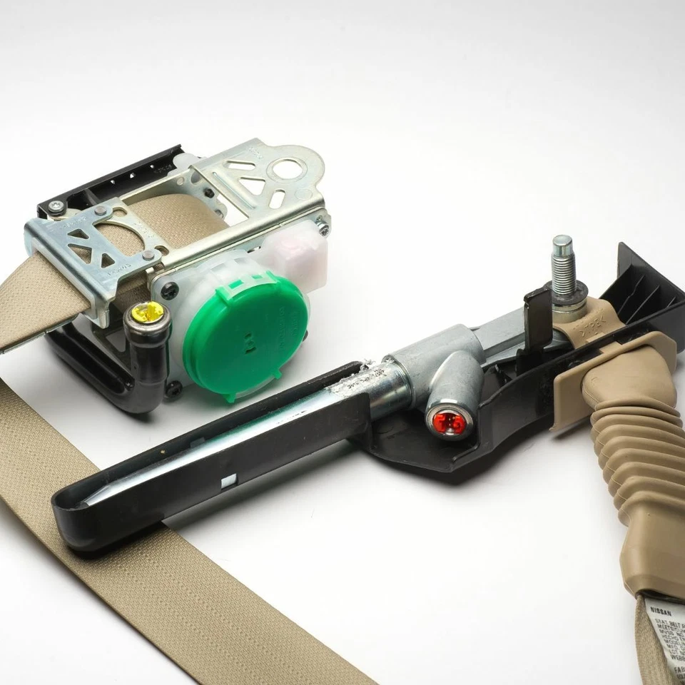 Servicio de reparación de cinturón de seguridad de una sola etapa para Nissan Máxima OEM Foto 2 de 2