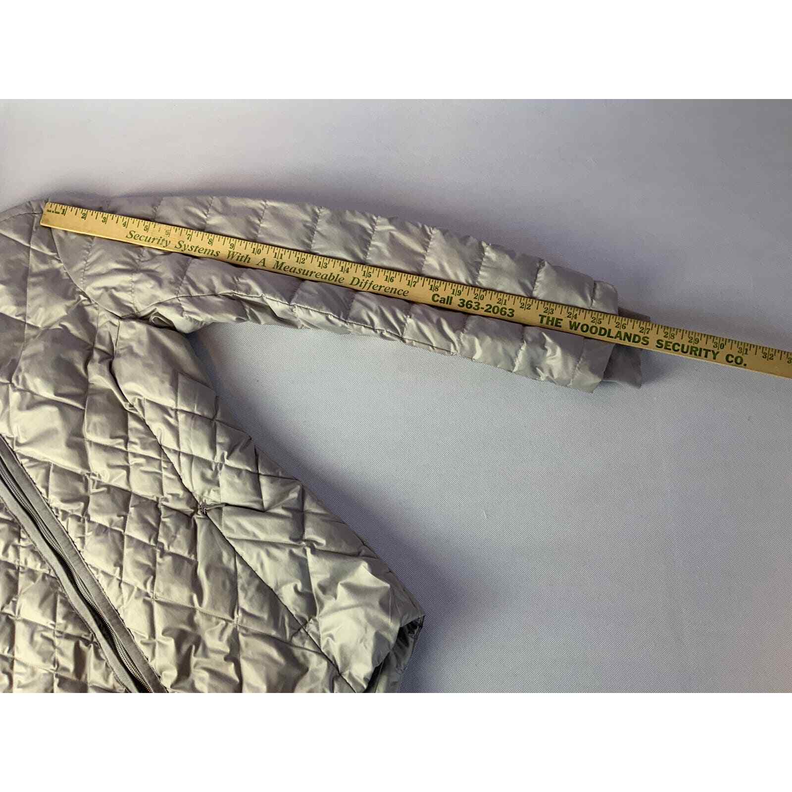 Athleta Responsible Down Jacket Gray S Small - image 4