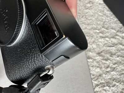 希少Leica M Typ240 Black Paint Leica M - Black Paint (Typ 240) - 100 Years Edition - Leica Store