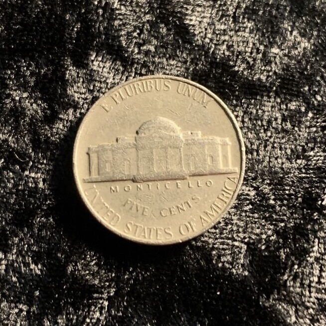 Vintage 1964 Nickel In God We Trust Liberty five cents no mint