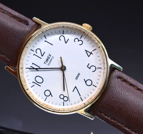 Vtg TIMEX EASY READER Watch 90s LA Cell Gold Tone Leather NEW BATTERY BAND