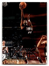 1999-00 SkyBox Premium #22 Larry Hughes