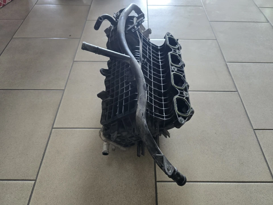 Collettore di aspirazione e intercooler integrato originale Volkswagen - Immagine 4 di 4