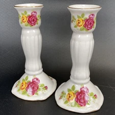 Set of 2 White Country Roses Candlesticks w Gold Trim for Tapered Candles 5"