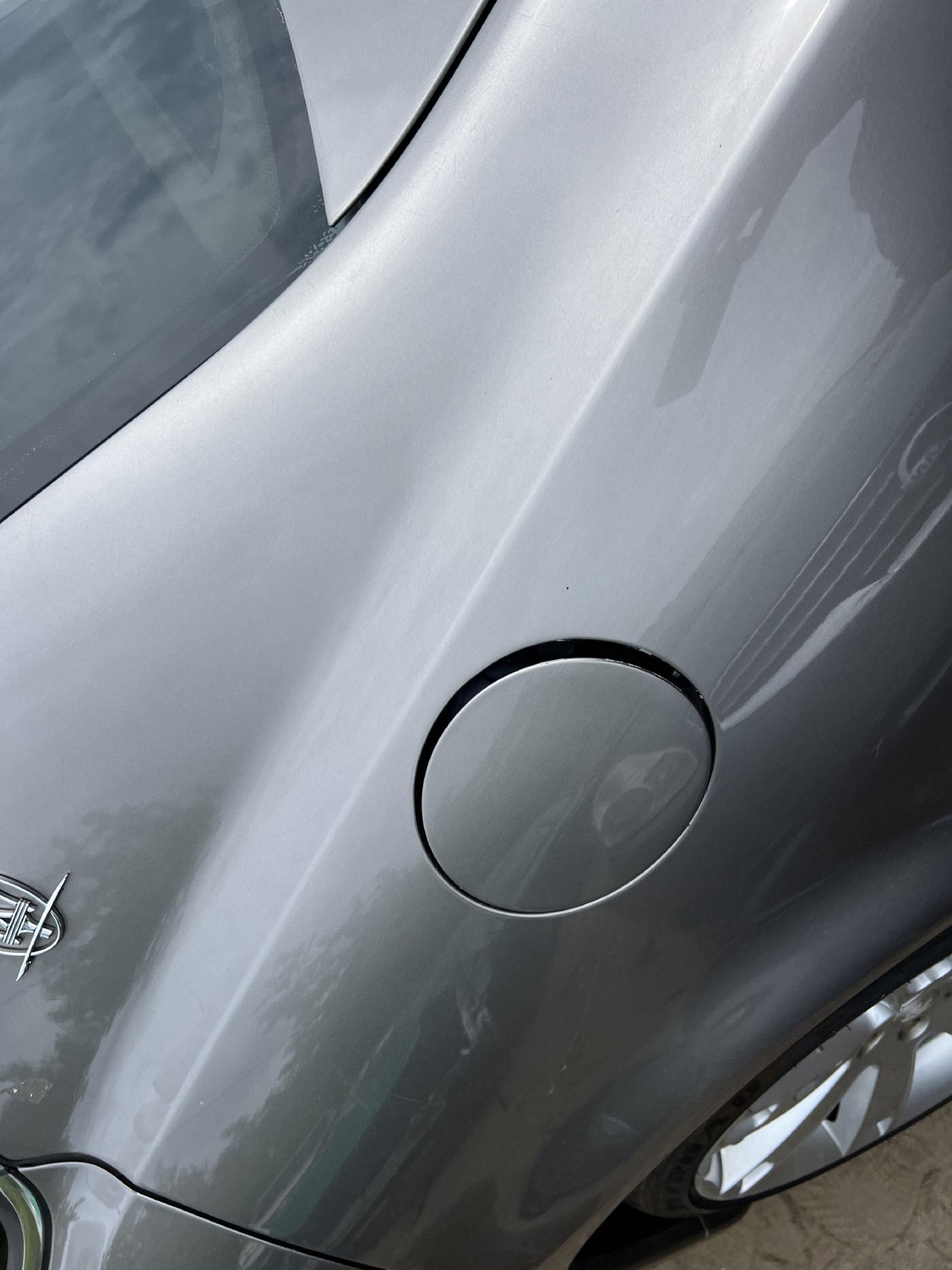 Fuel Tank Door MASERATI QUATTROPORT 07