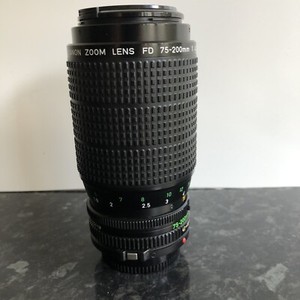 Canon Zoom Lens FD 75-200mm