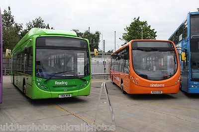 Reading Buses No.432 & 165 Bus Photo