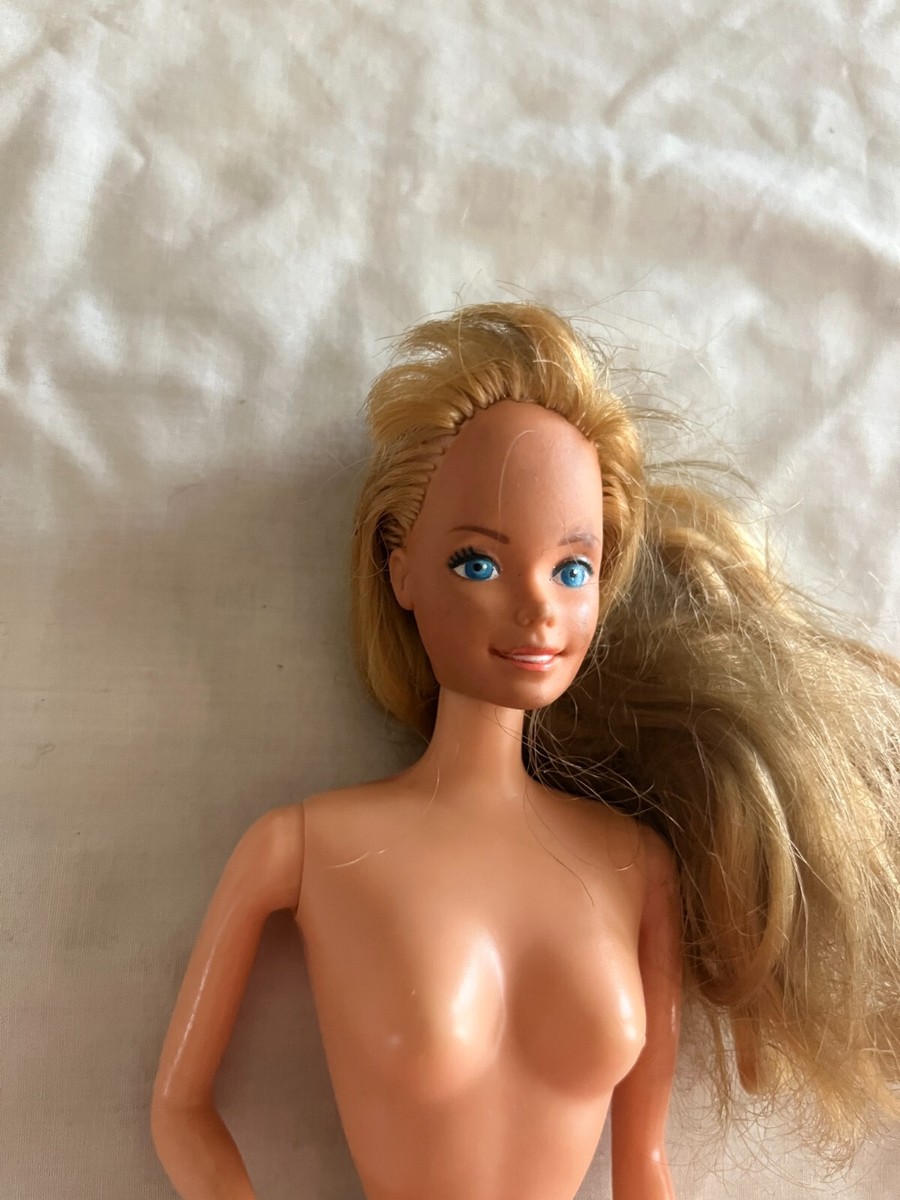 BARBIE - MATTEL KOREA 70' - 80' vintage EUR 25,00 - FR