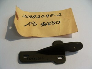 Hughes 369 MD 500 Part, Engine Bay Door R/H Lower Hinge 369A2095-2