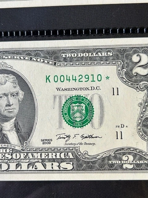 (3) Two Dollar Star Note Double 0s Fancy Serial Number 2009 Series Consecutive - Image 4 of 4