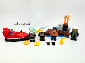 LEGO 60106 Fire Starter Set City Set w/ Manual Complete Airboat