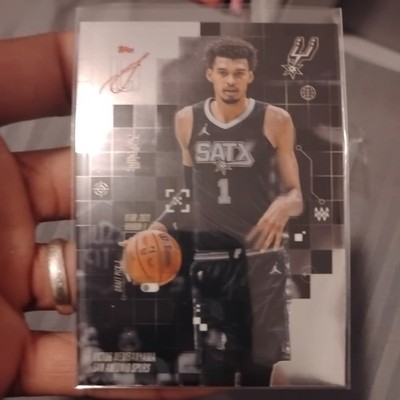 VICTOR WEMBANYAMA 2025-26 Topps Signature Class AFTER IMAGE INSERT! SPURS