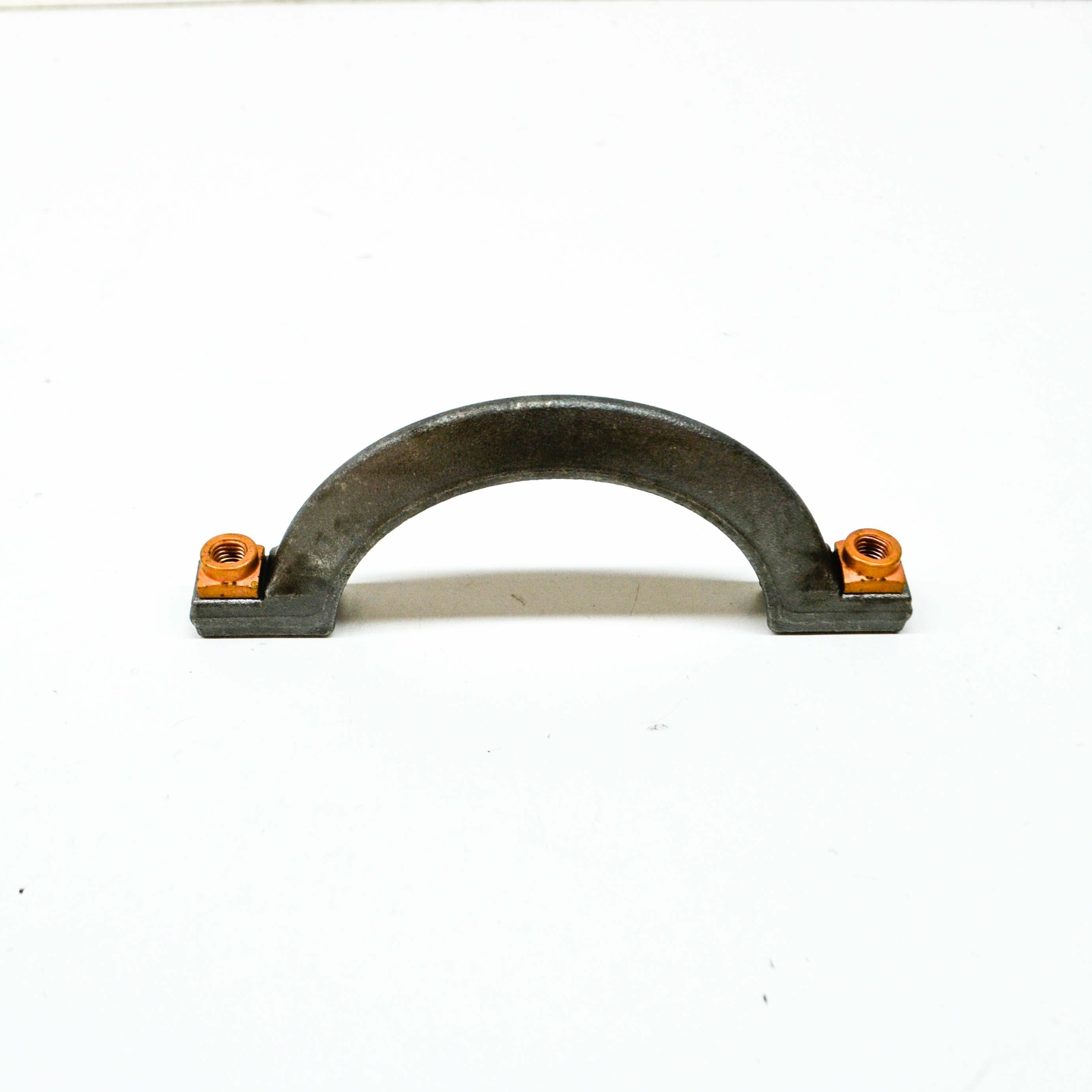 MERCEDES-BENZ A W176 Unteres Klemmteil für Auspuffanlage A0009952333