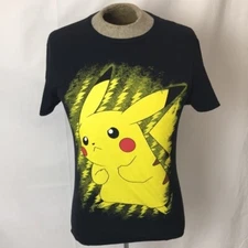 Pokémon company international 2020 black t-shirt Sz Small