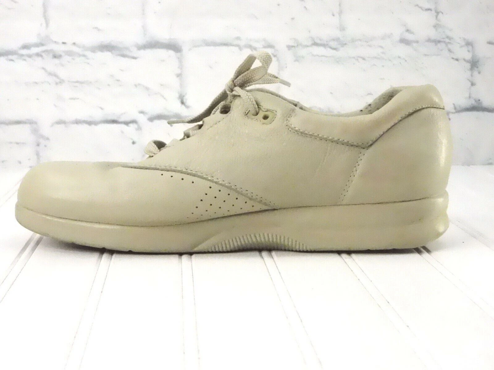 Chaussures de marche en cuir SUPREMES by Soft Spots avec contrôle climatique sec beige US 11M