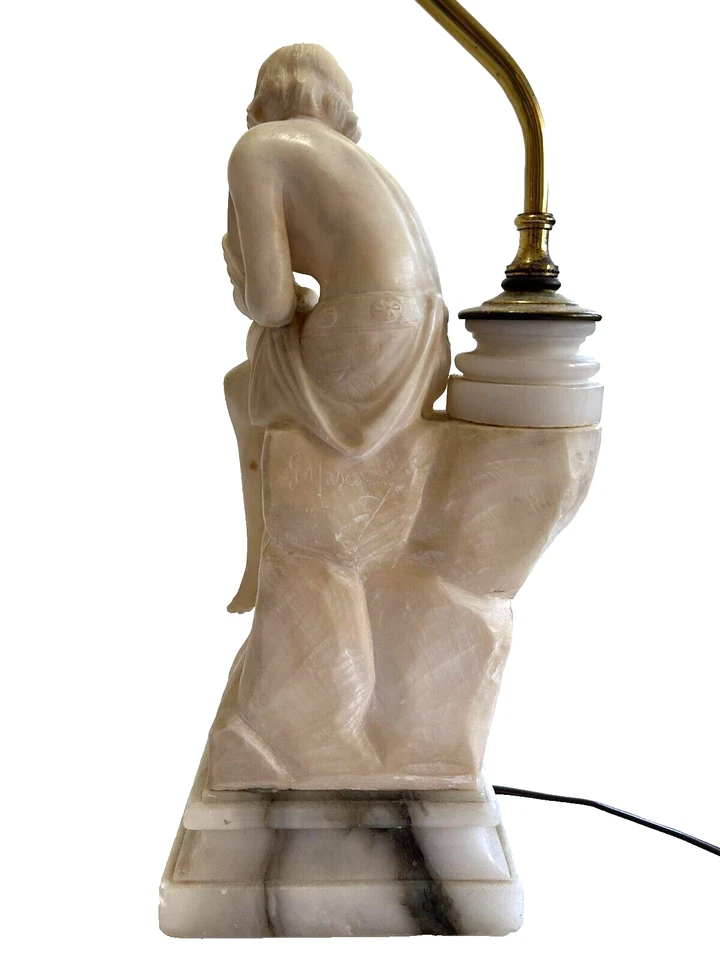 Antigua lámpara de escultura de ninfa de alabastro tallada Art Deco Gaspar Mascagni firmada Foto 2 de 4