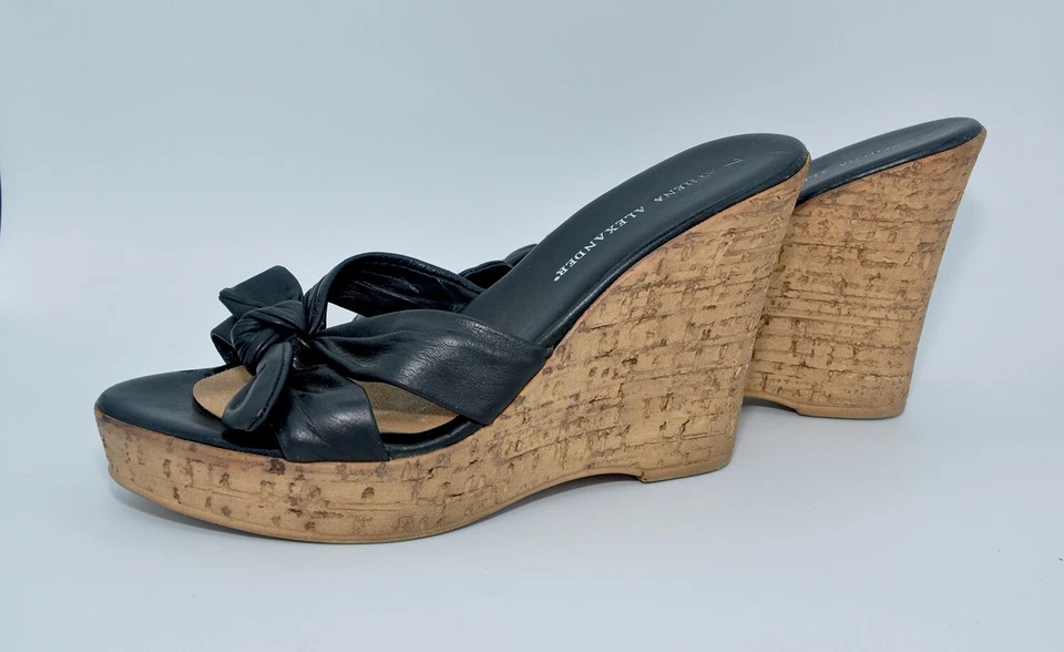 Sandalias de plataforma Athena Alexander de cuero negro con cuña de corcho de 4" talla 7 - Usadas 1X Foto 4 de 4