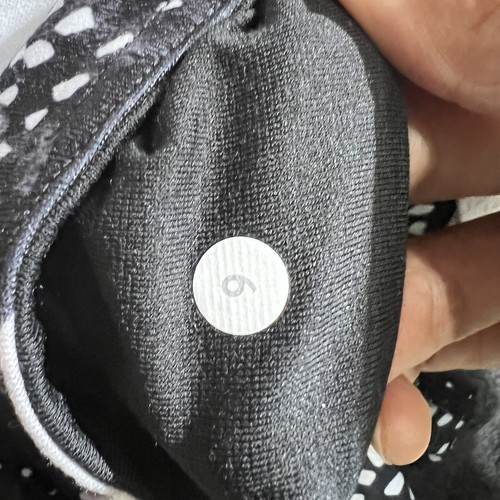 Lululemon Wunder Under Crop III *Full-On Luon Estática Mist Blanco Negro Talla 6 raro - Imagen 5 de 7