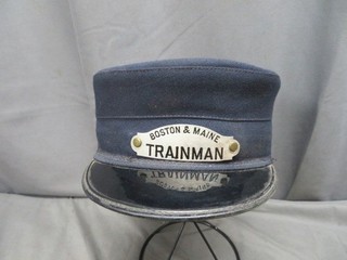 ANTIQUE BOSTON & MAINE TRAINMAN VISOR CAP ORIGINAL NICE CONDITION
