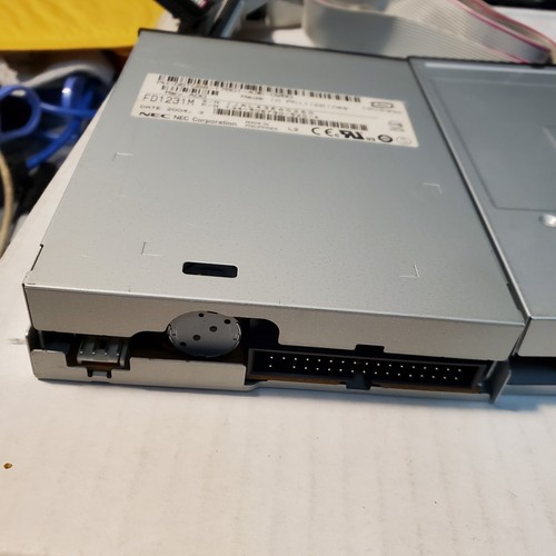 Lot 2x Black NEC FD1231M & SONY MPF920 3.5" Internal Floppy Drive & Data Cables - Afbeelding 15 van 17
