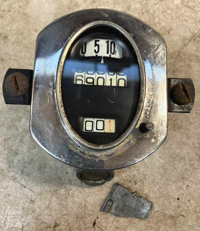 cuatro velocímetros Ford Modelo A Stewart Warner 1928 1929 1930 para piezas/reparación Foto 3 de 4