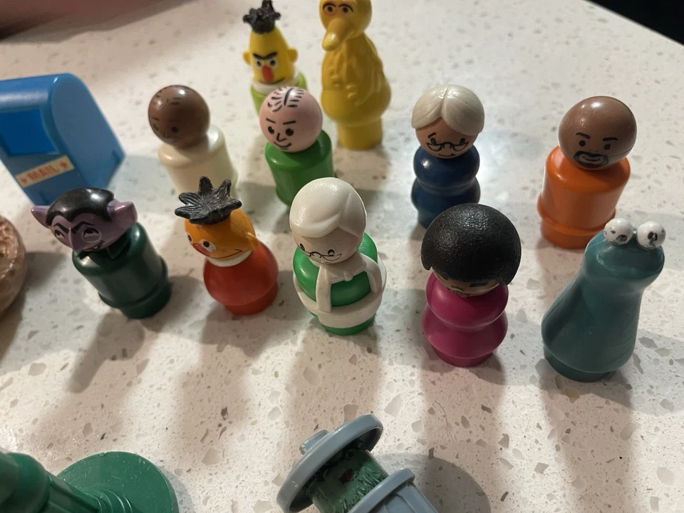 Vintage Fisher Price Little People Sesame Street Set With Figures - Imagem 2 de 4