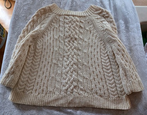 MICHAEL KORS CROPPED CREAM COLOR CABLE KNIT SWEATER 3-BUTTON NECKLINE SIZE LARGE - Picture 8 of 13