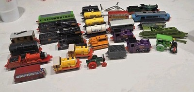 Thomas and Friends Vintage ERTL Train Toy Pre-owned Collection Lot of 27