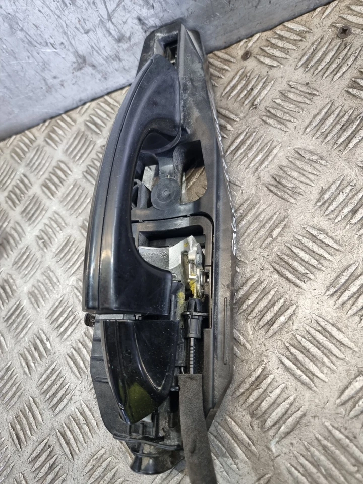 MANIJA PUERTA DELANTERA IZQUIERDA FORD GALAXY 010413950 MANIJA PUERTA 2.0L MPV 2017 Foto 4 de 4