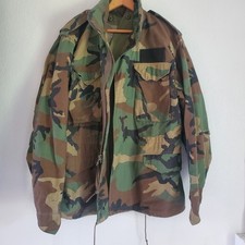 Vintage US Army M65 Field Jacket Mens Medium Camo Cold Weather Coat 90s Military