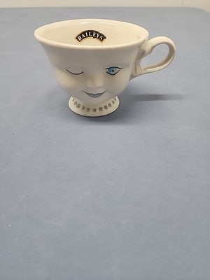 Rare Baileys Irish Cream Winking Mug Helen Hunt LA Youth Network Charity Cup1996
