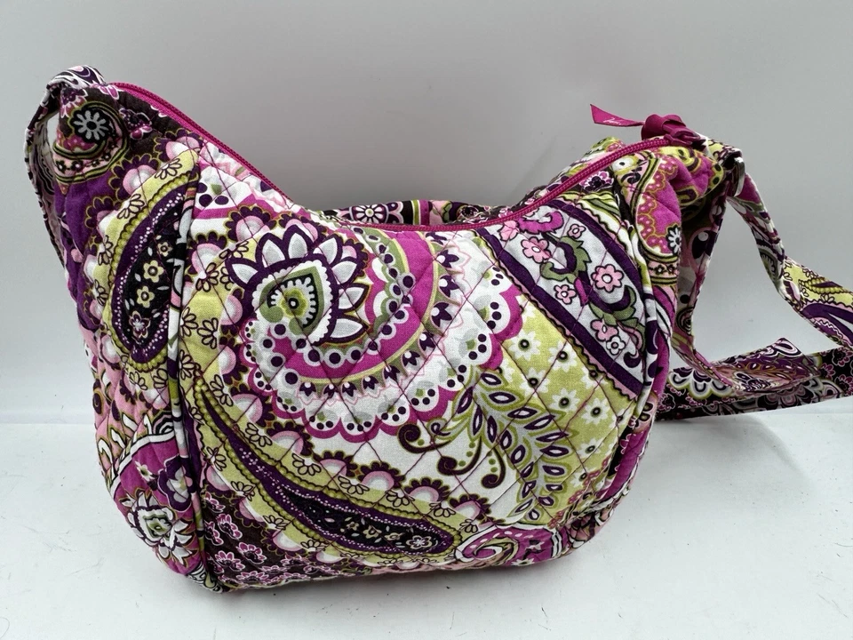 Bolso Bandolera Mensajero Vera Bradley Para Mujer Muy Berry Paisley Acolchado Foto 2 de 4