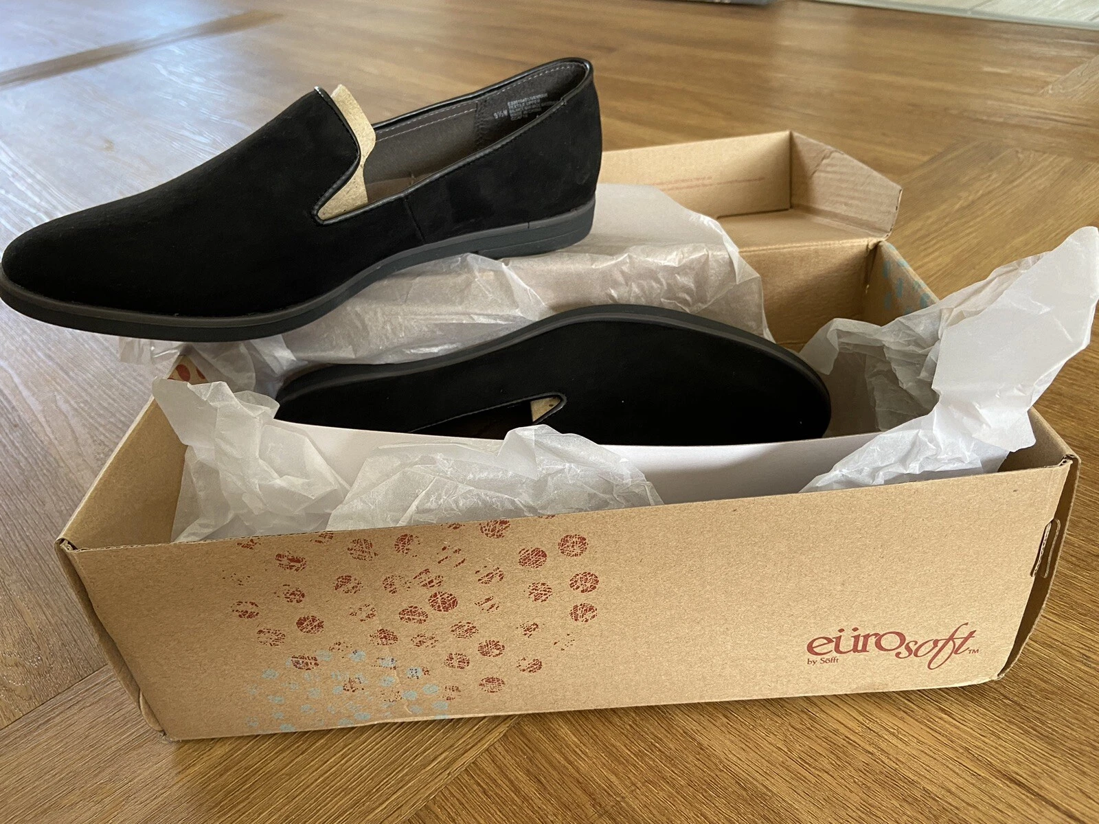 Euro Soft by SOFT "Vannah" Sz 7.5 M Casual Slip On Shoes Black suede - NEW