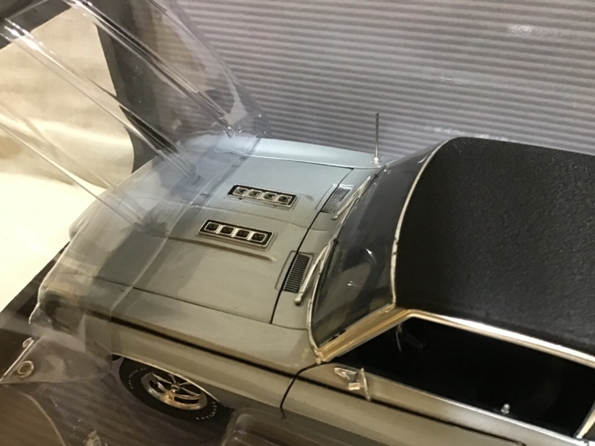 Highway61/'69 Chevyシボレー Camaroカマロ 1/18 VINTAGE