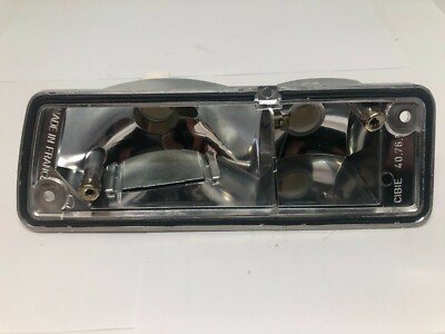 RENAULT 14 FRONT LEFT INDICATOR BLONKER LENSE BASE UNIT BULB HOLDER  7701021434